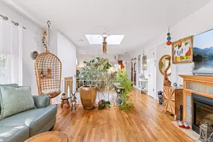 8 Laurel Ln, Levittown, NY 11756 - Photo 8