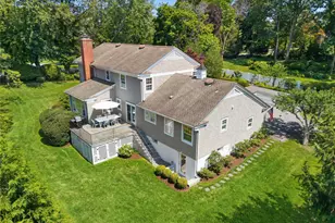 911 Cove Rd, Mamaroneck, NY 10543 - Photo 30
