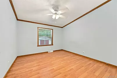 638 Fresh Pond Avenue #320, Calverton, NY 11933 - Photo 14