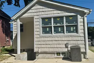 98 A Steamboat Rd, Great Neck, NY 11024 - Photo 2