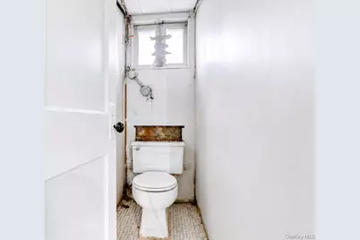 8532 66th Avenue, Rego Park, NY 11374 - Photo 32