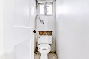 85-32 66th Ave, Rego Park, NY 11374 - Photo 32