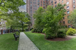 99-40 63rd Rd, Rego Park, NY 11374 - Photo 14