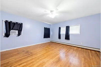 105 N Corona Avenue, Valley Stream, NY 11580 - Photo 24