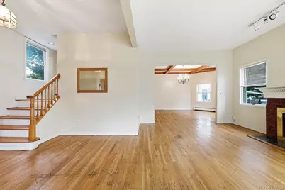 105 N Corona Avenue, Valley Stream, NY 11580 - Photo 14