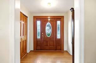 105 N Corona Ave, Valley Stream, NY 11580 - Photo 6