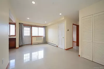 64-63 Austin Street #6c, Rego Park, NY 11374 - Photo 8