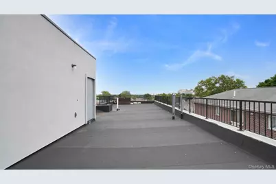 2424 Esplanade Avenue, Bronx, NY 10469 - Photo 34