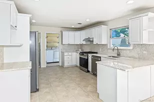 23 Garden Dr, Albertson, NY 11507 - Photo 18