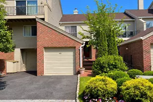40 Waterside Close, Eastchester, NY 10709 - Photo 2
