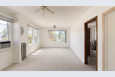 14708 33rd Avenue, Flushing, NY 11354 - Photo 2