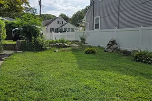 6 Cross Rd, Bayville, NY 11709 - Photo 10