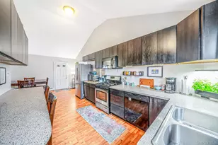 21 Cherokee Dr, Bay Shore, NY 11706 - Photo 6