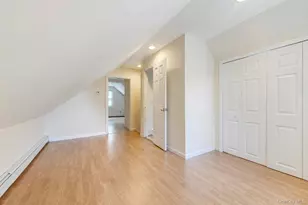 3173 Roxbury Ln, Levittown, NY 11756 - Photo 24