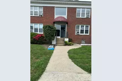 9 Stokes Road #2B, Yonkers, NY 10710 - Photo 1