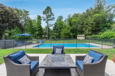 235 Azalea Road, Mattituck, NY 11952 - Photo 28
