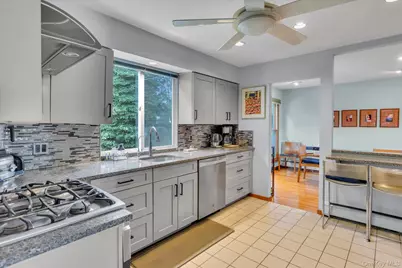 14 Spencer Way, Kings Park, NY 11754 - Photo 8
