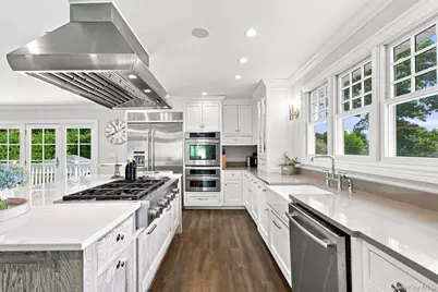 11 Elm Street, Ronkonkoma, NY 11779 - Photo 12