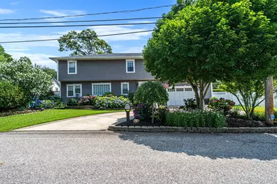 11 Elm Street, Ronkonkoma, NY 11779 - Photo 1