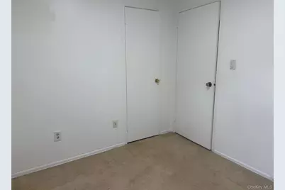 306 Hamilton Avenue #2nd Floor, Hewlett, NY 11557 - Photo 10