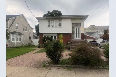 306 Hamilton Avenue #2nd Floor, Hewlett, NY 11557 - Photo 2