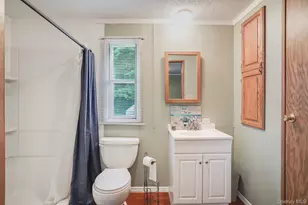 37 Feller Rd, Poughkeepsie, NY 12603 - Photo 14