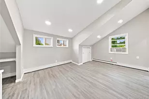 16 West Dr, Bay Shore, NY 11706 - Photo 20