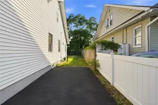 16 West Dr, Bay Shore, NY 11706 - Photo 4