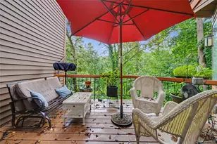 811 Eagle Bay Dr, Ossining, NY 10562 - Photo 10