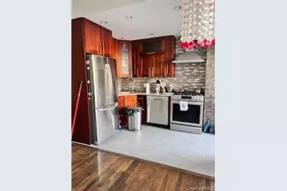 138 Diamond Street #1st Floor, Brooklyn, NY 11222 - Photo 1