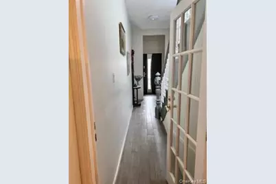 138 Diamond Street #1st Floor, Brooklyn, NY 11222 - Photo 2