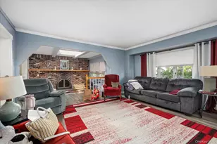 320 Brooklyn Ave, Massapequa Park, NY 11762 - Photo 6