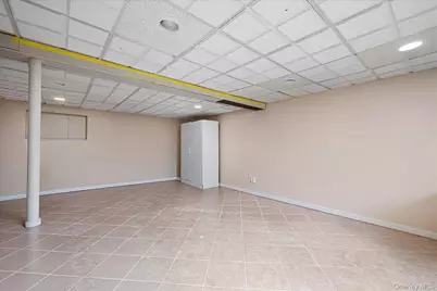 320 Brooklyn Avenue, Massapequa Park, NY 11762 - Photo 18
