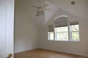 140 Winding Ridge Rd, White Plains, NY 10603 - Photo 14