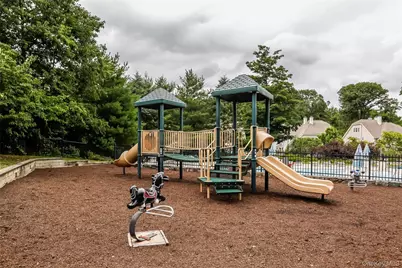 140 Winding Ridge Road #140, White Plains, NY 10603 - Photo 24