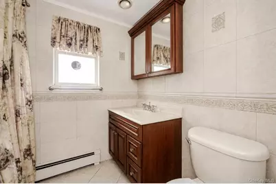 312 W Waukena Avenue, Oceanside, NY 11572 - Photo 16