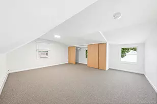 568 N Wellwood Ave, Lindenhurst, NY 11757 - Photo 14