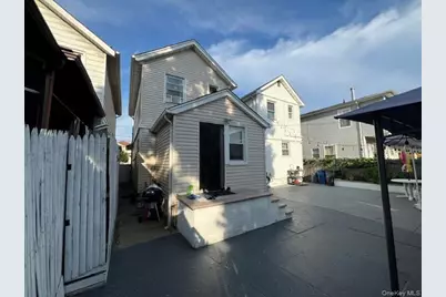 11522 124th Street, Ozone Park, NY 11420 - Photo 8