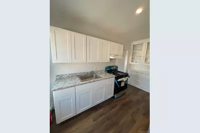 510 Montauk Highway #Upper East Apartment, Eastport, NY 11941 - Photo 4