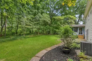 75 Pleasant Ridge Dr, Poughkeepsie, NY 12603 - Photo 40