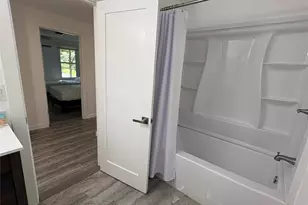 350 Old Post Rd, Marlboro, NY 12542 - Photo 10