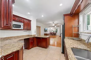 261-11 83rd Ave, Glen Oaks, NY 11004 - Photo 8