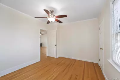 26111 83rd Avenue, Glen Oaks, NY 11004 - Photo 18