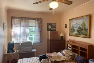 61-66 78th St, Middle Village, NY 11379 - Photo 14