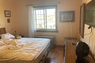 61-66 78th St, Middle Village, NY 11379 - Photo 12