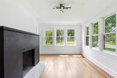 220 Pomander Road, Mineola, NY 11501 - Photo 6