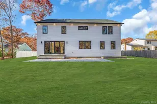 1355 Locust Ave, Bohemia, NY 11716 - Photo 42