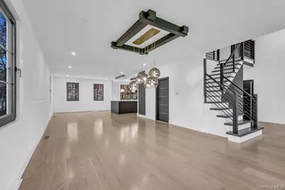 1355 Locust Avenue, Bohemia, NY 11716 - Photo 10