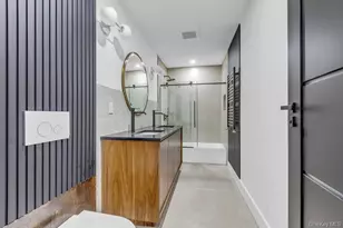 1355 Locust Ave, Bohemia, NY 11716 - Photo 40