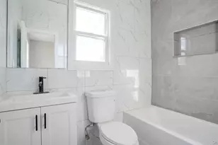 1148 E 211th St, Bronx, NY 10469 - Photo 22